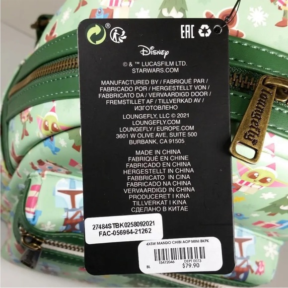 Disney Mandalorian Chibi Holiday Loungefly mini Backpack - Picture 6 of 6